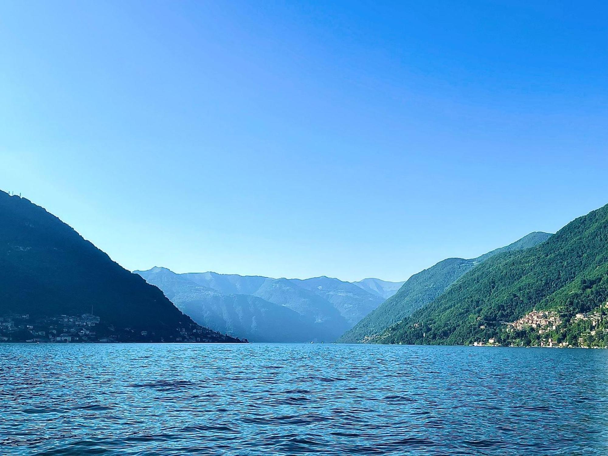 Stay& Service * Como